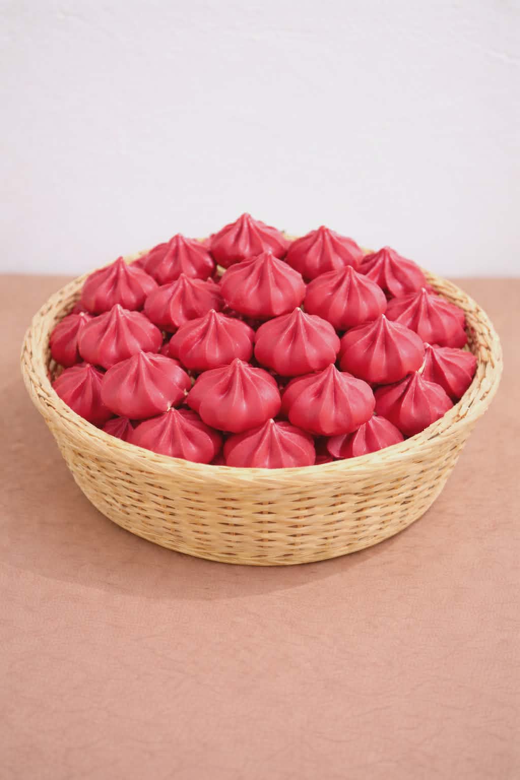 Meringues artisanales à la framboise – croustillantes et légères
