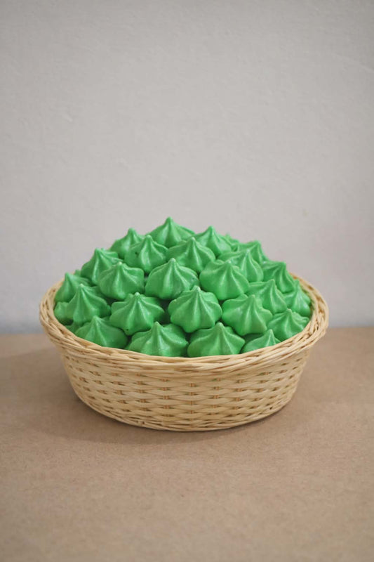 Meringues artisanales à la menthe – croustillantes et légères